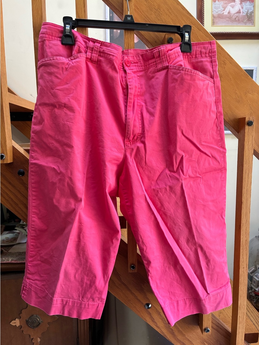 Women’s White Stag Pink Capris size 18